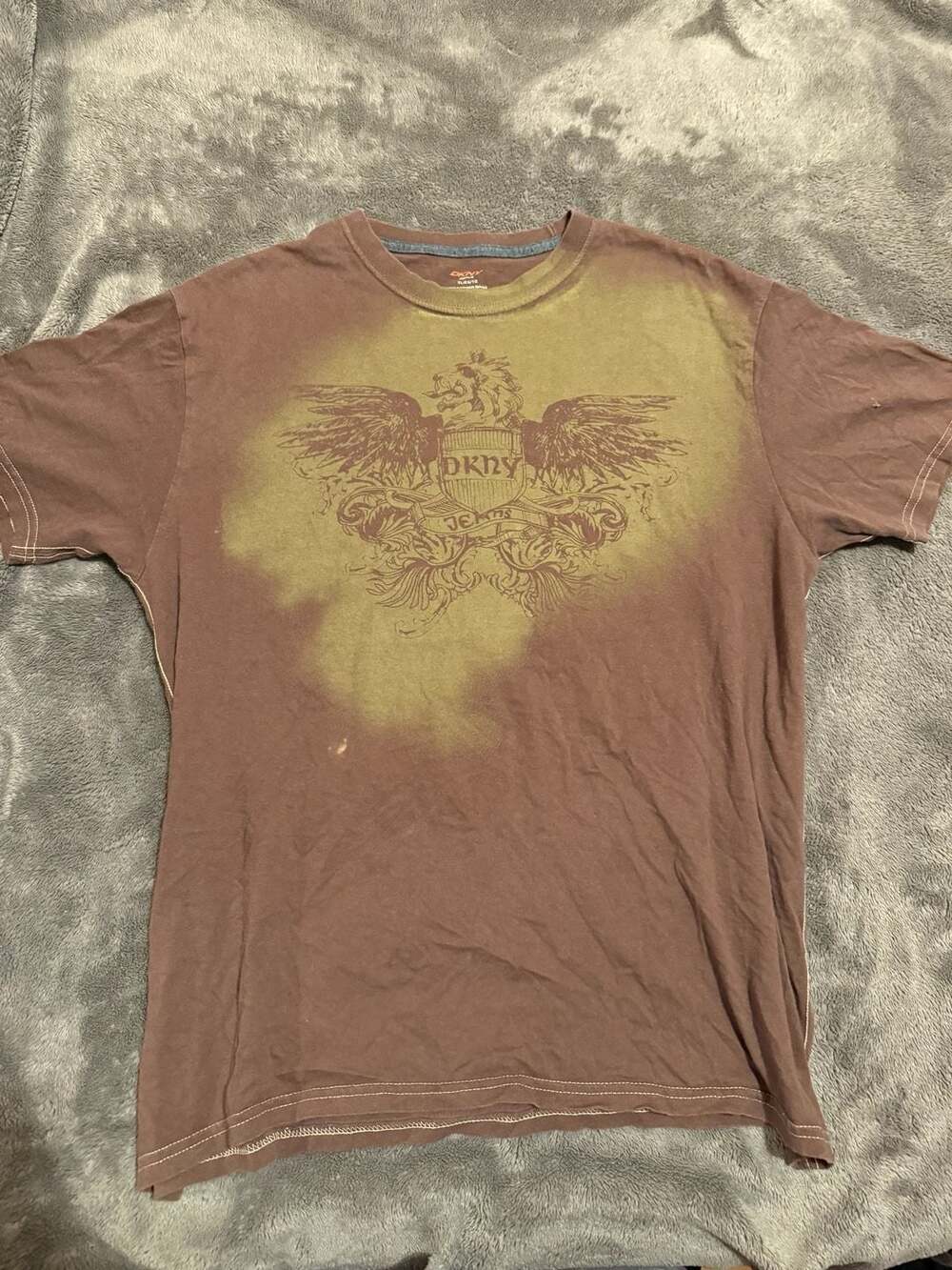 Vintage DKNY Active Brown Graphic Tee Shirt Size XL